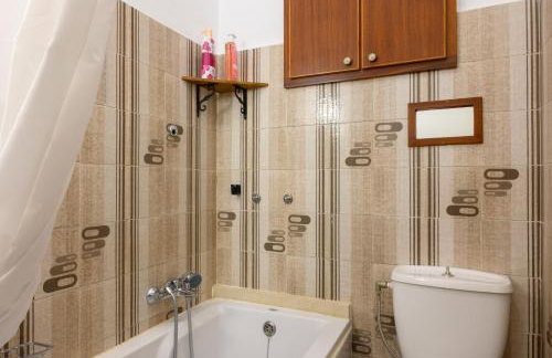 Mansion House - Photo 24