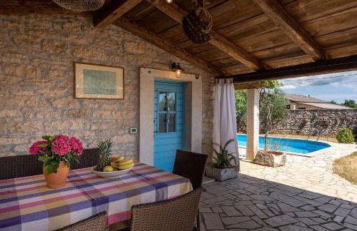 Mediterranes Steinhaus mit Privatpool, Sauna, Meerblick, Kamin, Sommerkueche - Foto 23