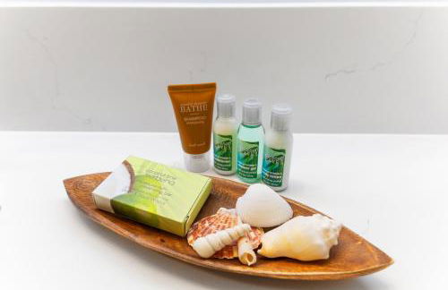 Diamond Head and Partial Ocean views with 2 Beds and Parking - Foto 42