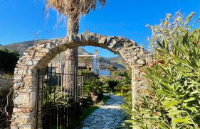 Scenic Coastal Getaway - Foto 39