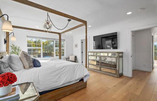 Starry Oak Vineyard Retreat w Hot Tub - Foto 17