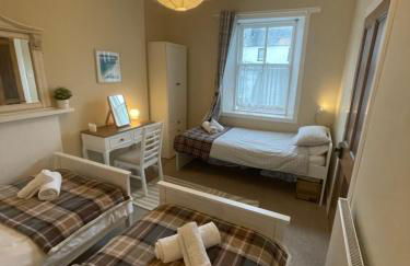 Character cottage in centre of Moffat - Foto 4