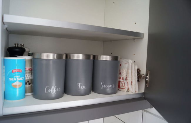 Bright & Stylish 1-bed Apt W/free Parking & Wi-fi - Foto 24