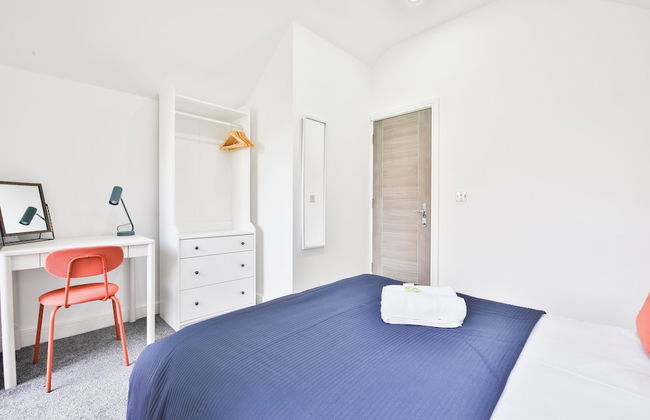 Modern 2 Bed House - Sleeps 4 - Foto 11