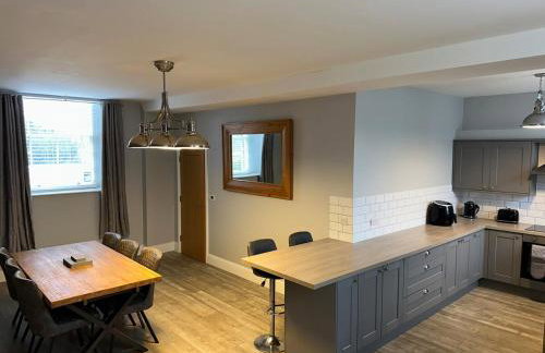 Old School House - Photo 10