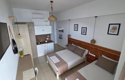 Edelweiss Rent Rooms-Rent a Car - Foto 57