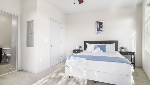 DC Charm in Crystal Apartments - Foto 5, Habitación