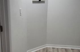 Seeing Busch Gardens from two apartments - Photo 6