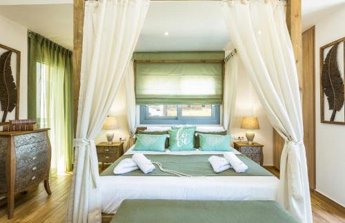 Contessa Del Mare - Premium Beachfront Villa by etouri - Photo 19