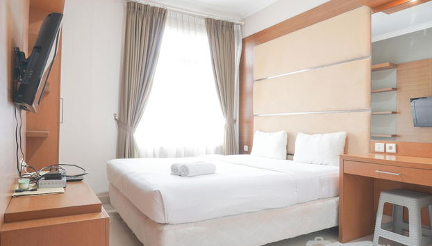 Comfort And Simply Look 1Br At Bellezza Apartment - Foto 3, Habitación