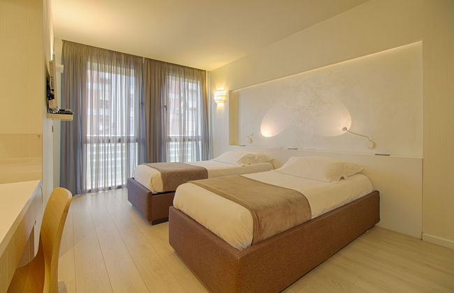 The Rooms Apartments Tirana - Foto 22