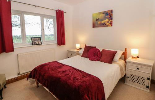 The Beeches - Foto 17