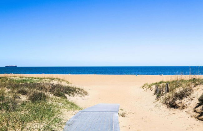 Oasis Steps From Beach Outdoor Shower and Dining - Foto 12