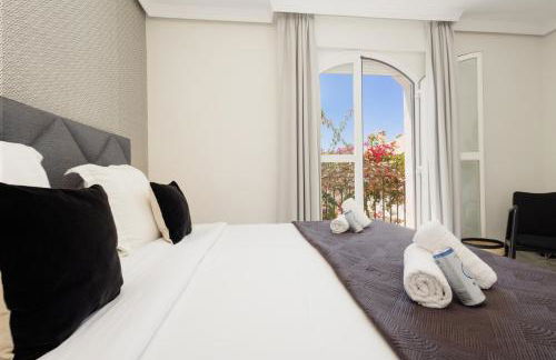 Townhouse in first line beach, Bahia de Marbella, Marbella - Photo 35