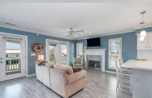 Donovan's Out of the Blue - Foto 41