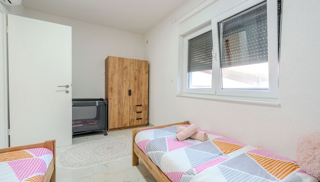 Apartment Midi - Foto 5, Habitación