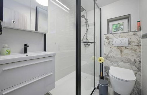 Cozy Home In Martinkovec With Wifi - Foto 32