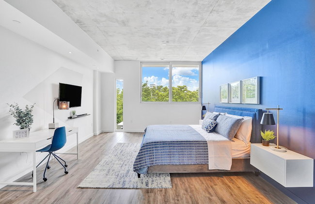 Design District Suites - Photo 4