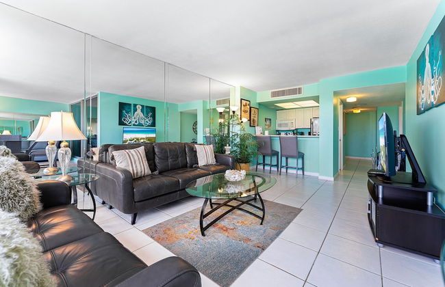 Palm Bay Club by Beachside Management - Photo 81