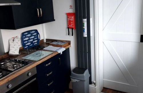 Cottage, Hot Tub, Open fire, Games Room, large Garden Sleeps 2-8 - Foto 14