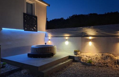 Holiday home "Olive tree", with pool - Best Host 2025 - Foto 3