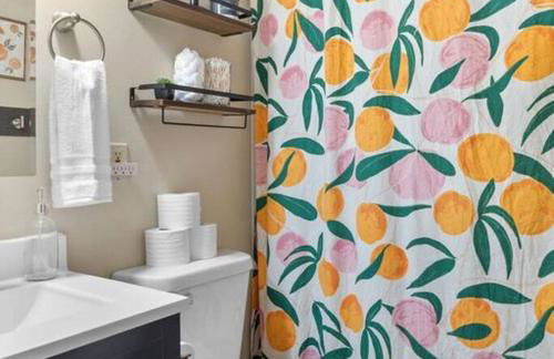 Pet Friendly Large Fenced Backyard Covered Patio - Foto 29