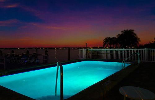 107-Waterfront-Walk to beach-Lovely - Foto 55