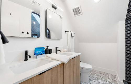 Stylish 2 Bedroom Retreat in South Austin - Foto 50