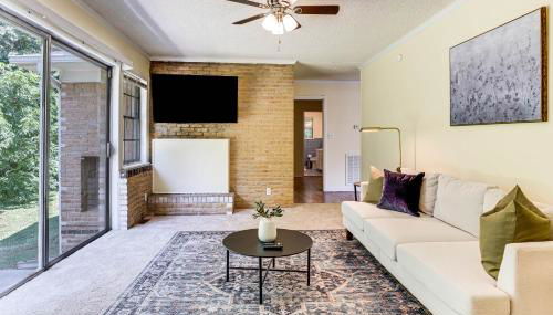 Family-Friendly Huntsville Home with Spacious Yard - Foto 2