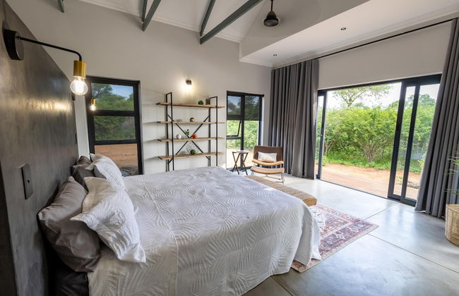 Villa Thornybush Light and Elegantly Designed Villa - Photo 10