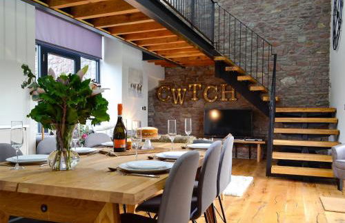 Maes Merlin - Photo 1