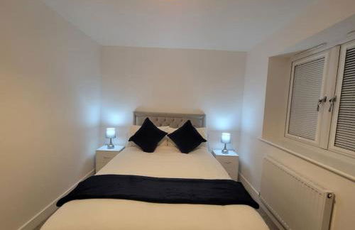 New build home with WI-FI, Smart TV, dedicated office floor, large terrace and Free parking - Foto 2