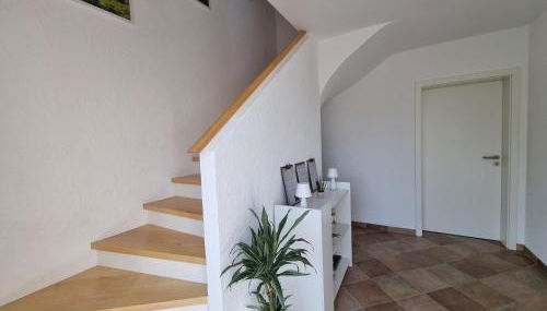 Wellnesshaus Dorfblick mit Outdoor-Jacuzzi und Infrarotkabine, NEU! - Foto 5