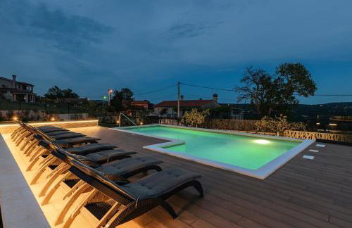 Villa de la Vie with Heated Swimming Pool - Foto 52