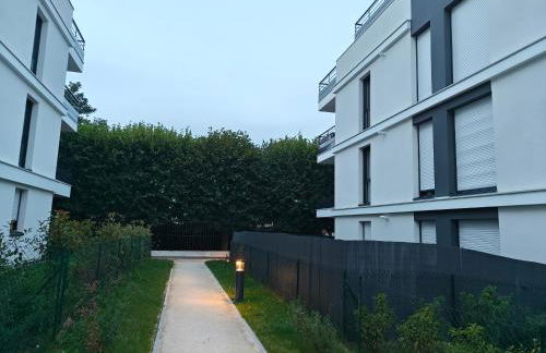 l'Éden familial - cosy T3 proche Disneyland avec jardin - Foto 28