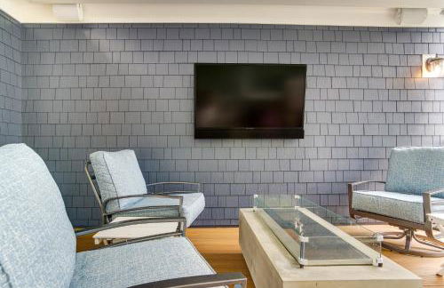 2 Mi to Public Beach! Cape Cod Gem with Fire Pit - Foto 29