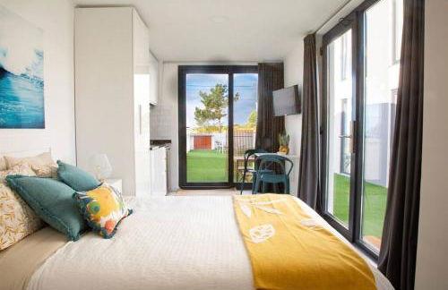 Presente Haven Studio - walk to reserve & town - Foto 1