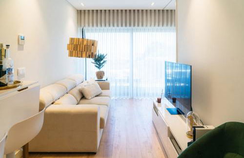 Studio w/ Balcony, Pool & Gym | Antas by Host Wise - Foto 11