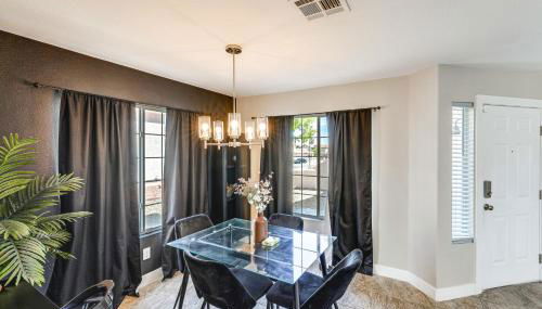 Las Vegas Home with Private Pool - Close to Casinos! - Foto 4