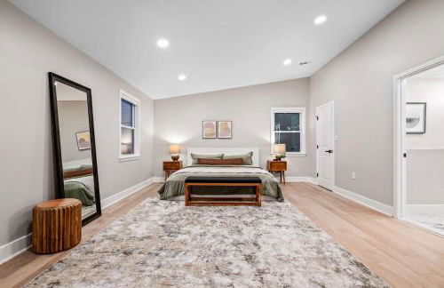 Tysons LUXE 6BR Modern and Spacious - Foto 23