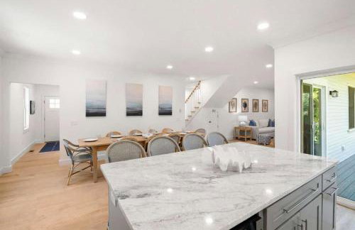 Sprawling Home 1 Mi to Downtown - Foto 8