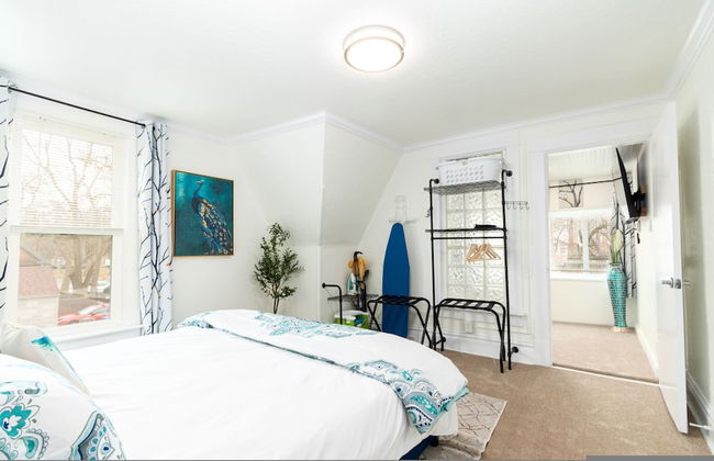 Charming Apt With King Bed in the Heart of SLC - Photo 14