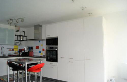 Victoria-T2-41m2-Balcon, wifi, linge, produits, ménage inclus - Foto 13