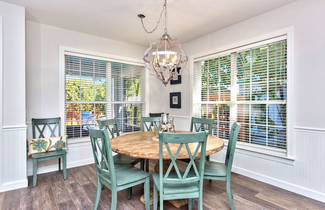 Sardinia Vacation Rental: Delightful Coastal Home near Vanderbilt Beach. Relax in a Private Pool and Spacious 4-BR Retreat with Modern Amenities. Ideal for Families. Minutes from Mercato and Local Attractions - Foto 11