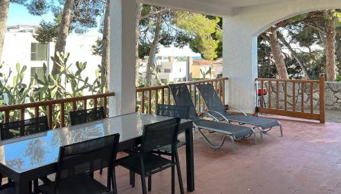 Charming Villa in Eldorado Playa. - Photo 3