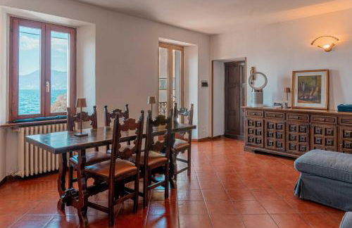 At the Lake - Foto 10