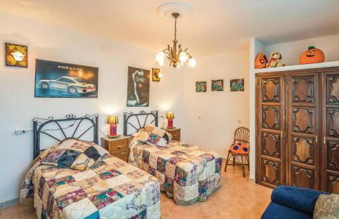 2 Bedroom Nice Home In Puig Ventos - Foto 20