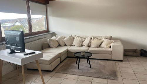 Stilvolle Wohnung mit Terasse und Garten - Foto 2