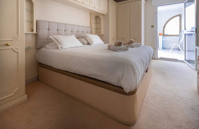 Neptune Suite-hosted by Sweetstay - Foto 11