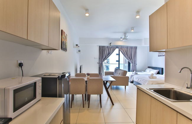 OwnAStay Midhill by Symphony Suite - Photo 55